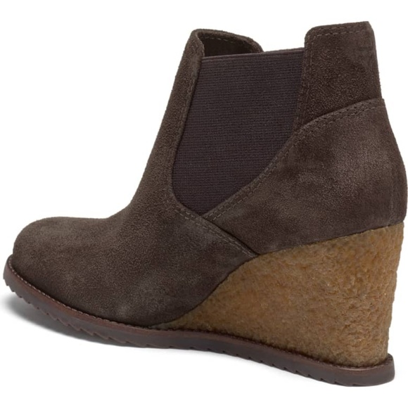 🌺TRASK Tatum Brown Suede Wedge Bootie - Picture 3 of 5